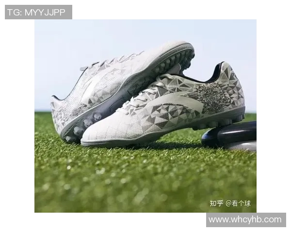 球星推荐的最佳足球鞋选择适合男士的舒适性与性能分析 球星推荐的最佳足球鞋选择适合男士的舒适性与性能分析